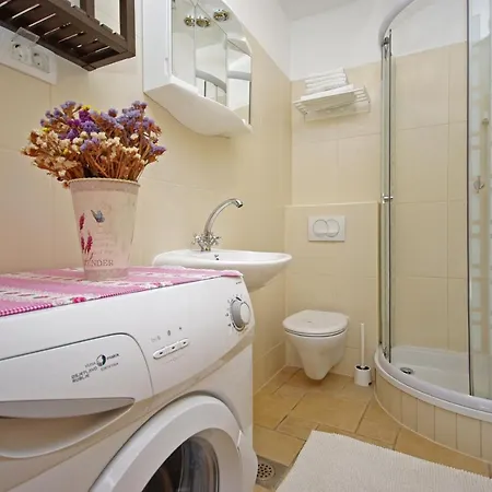 Steinhaus Dalmatien Lägenhet Podaca