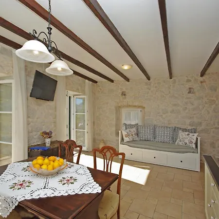 Apartmán Steinhaus Dalmatien