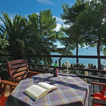 Steinhaus Dalmatien *