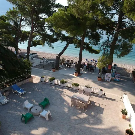 Steinhaus Dalmatien بوداكا