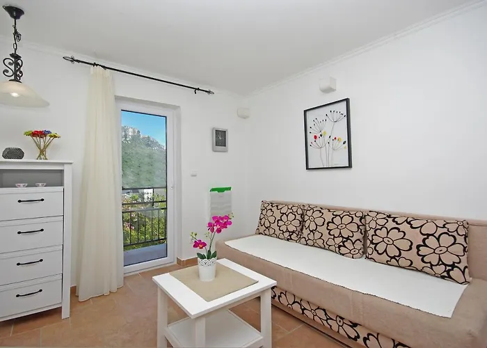 Apartman Steinhaus Dalmatien Podaca