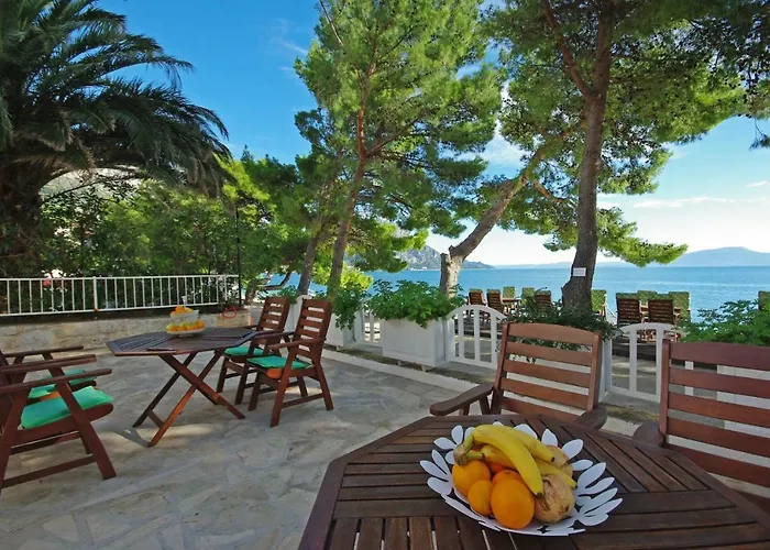 Steinhaus Dalmatien Appartamento Podaca