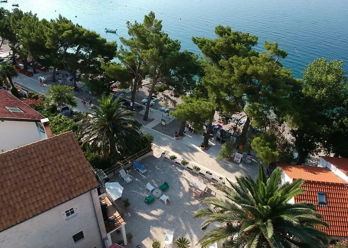 Steinhaus Dalmatien Apartman *